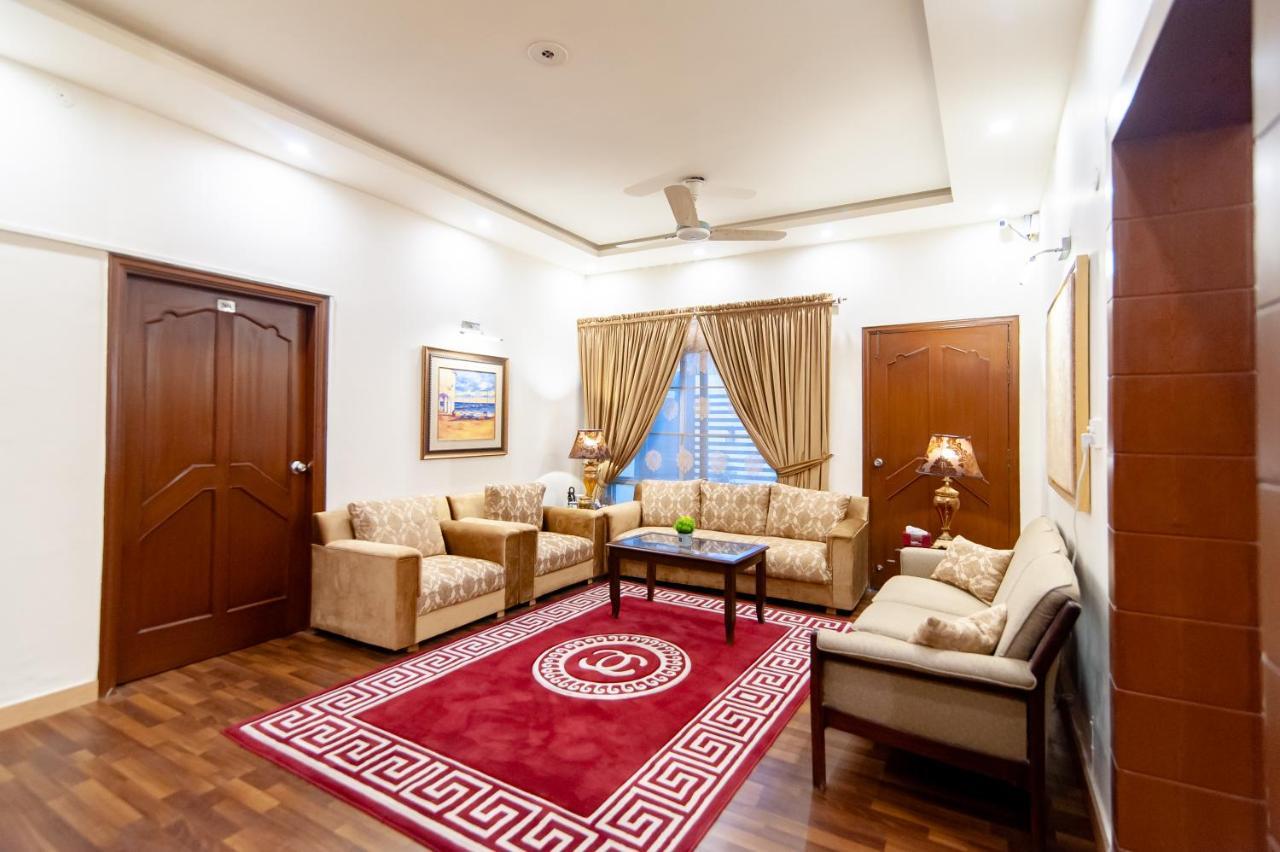 Shelton Guest House 이슬라마바드 외부 사진