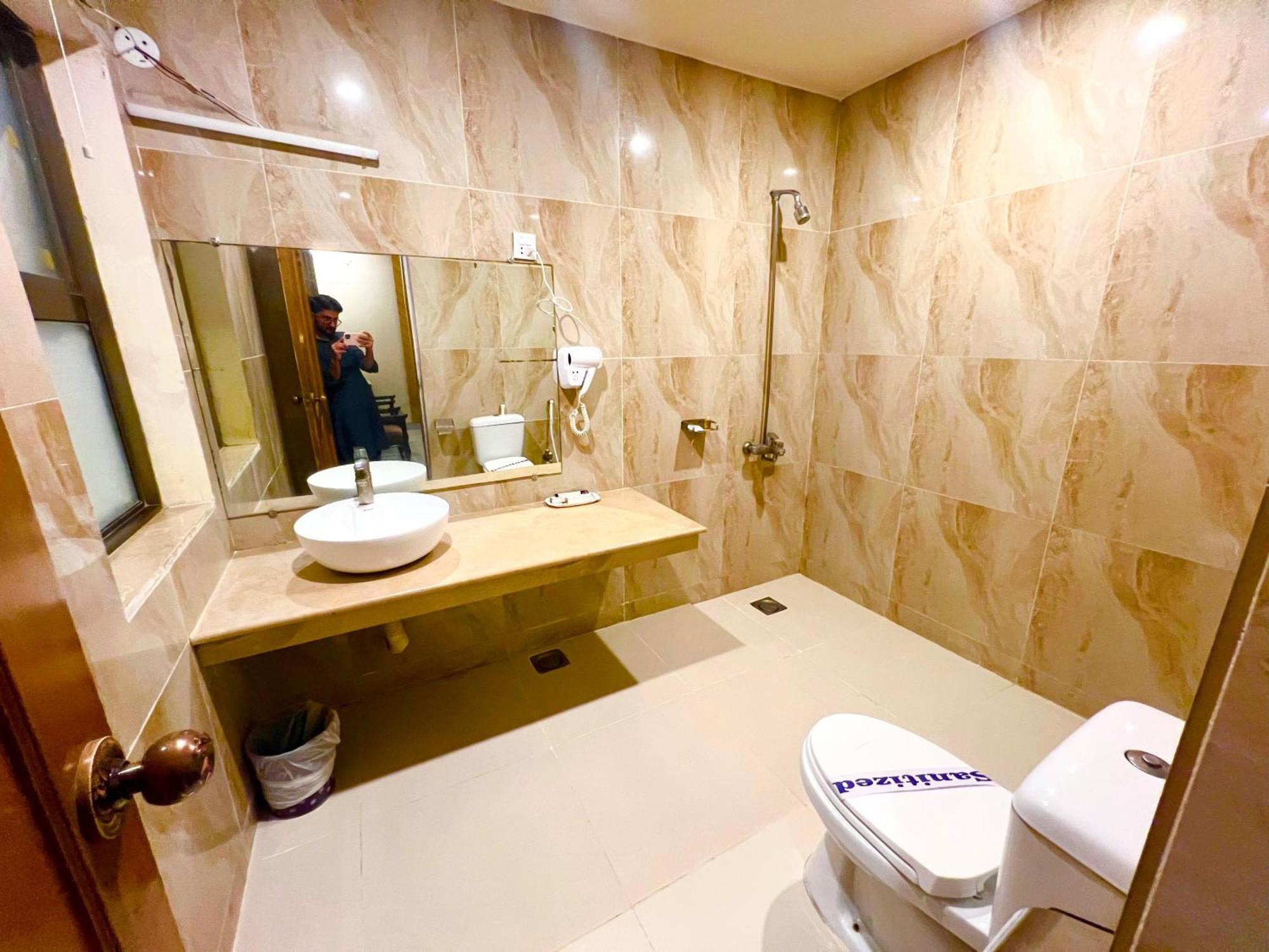 Shelton Guest House 이슬라마바드 외부 사진