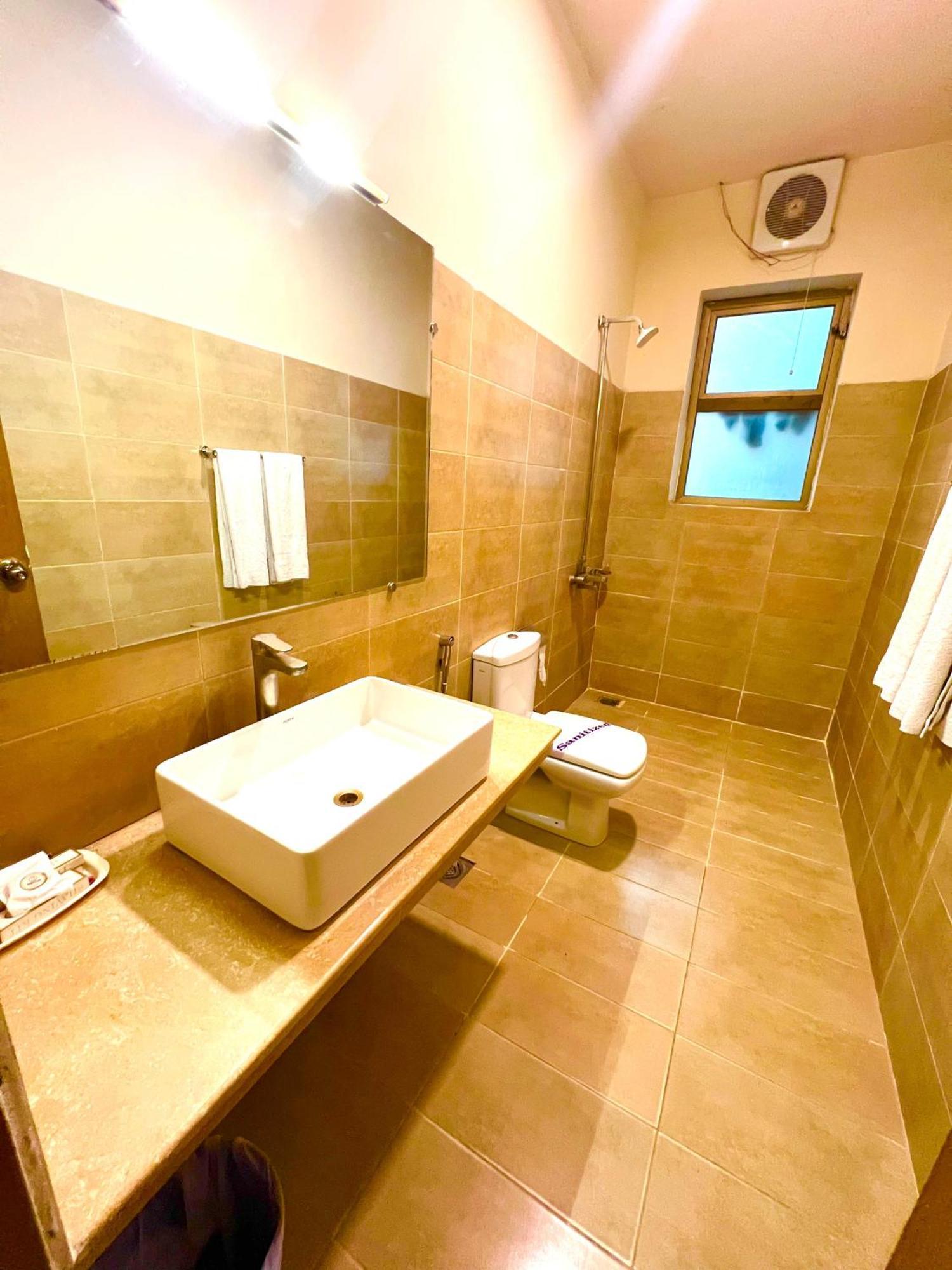 Shelton Guest House 이슬라마바드 외부 사진