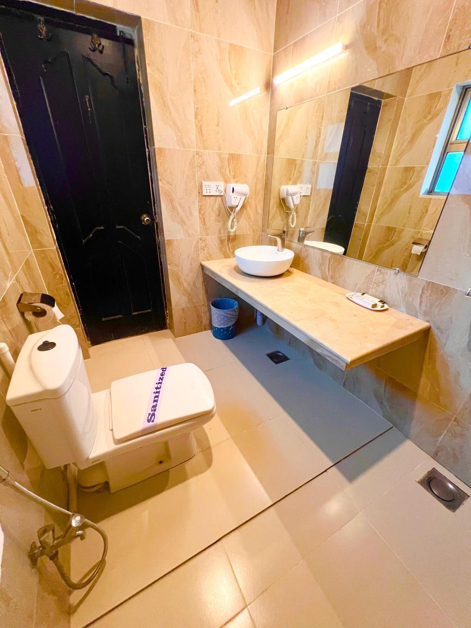 Shelton Guest House 이슬라마바드 외부 사진