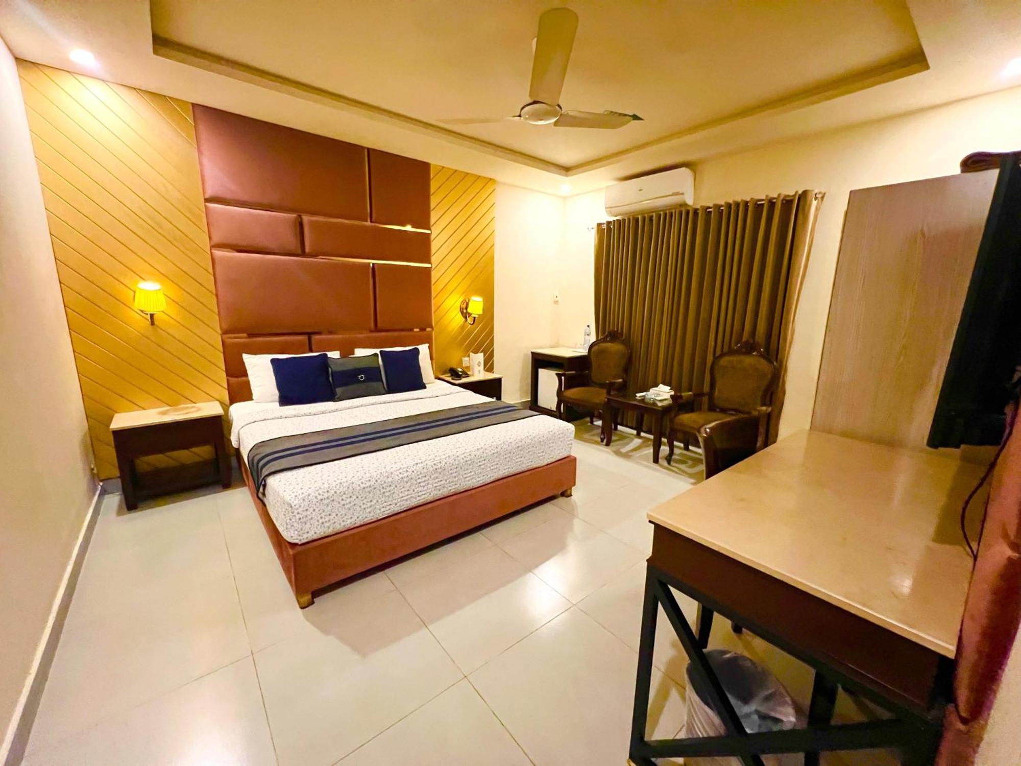 Shelton Guest House 이슬라마바드 외부 사진